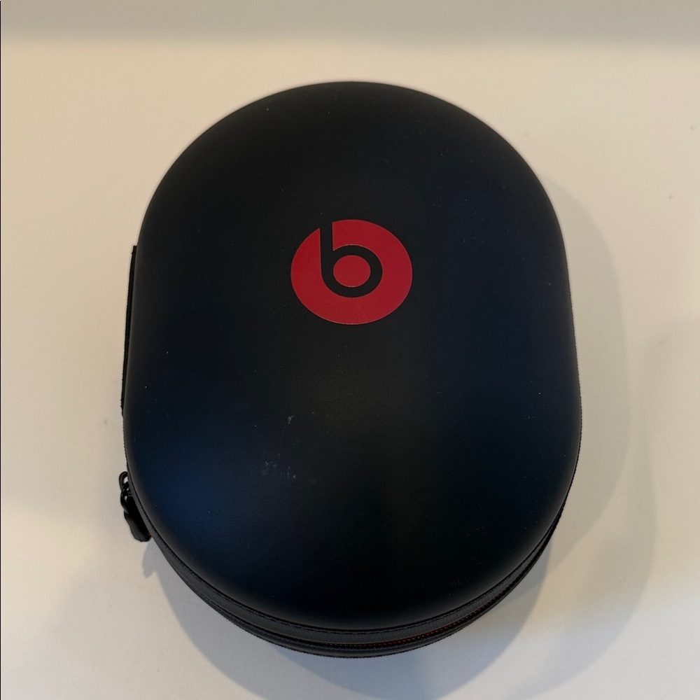 Boseโ Hard Shell Headphone Carrying Case Only Black Red Zipper Travel Storage